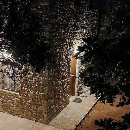 Casa Tsiliviani Apartment Loukadika